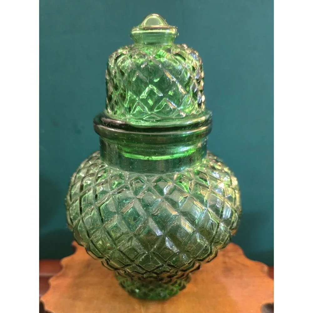Apothecary Jar w/ Lid Vintage Emerald Green Diamond Cut Pressed Glass 6.5